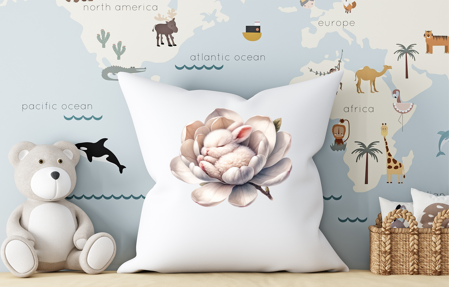 Niedliches personalisiertes Häschen-im-Blumen-Kissen