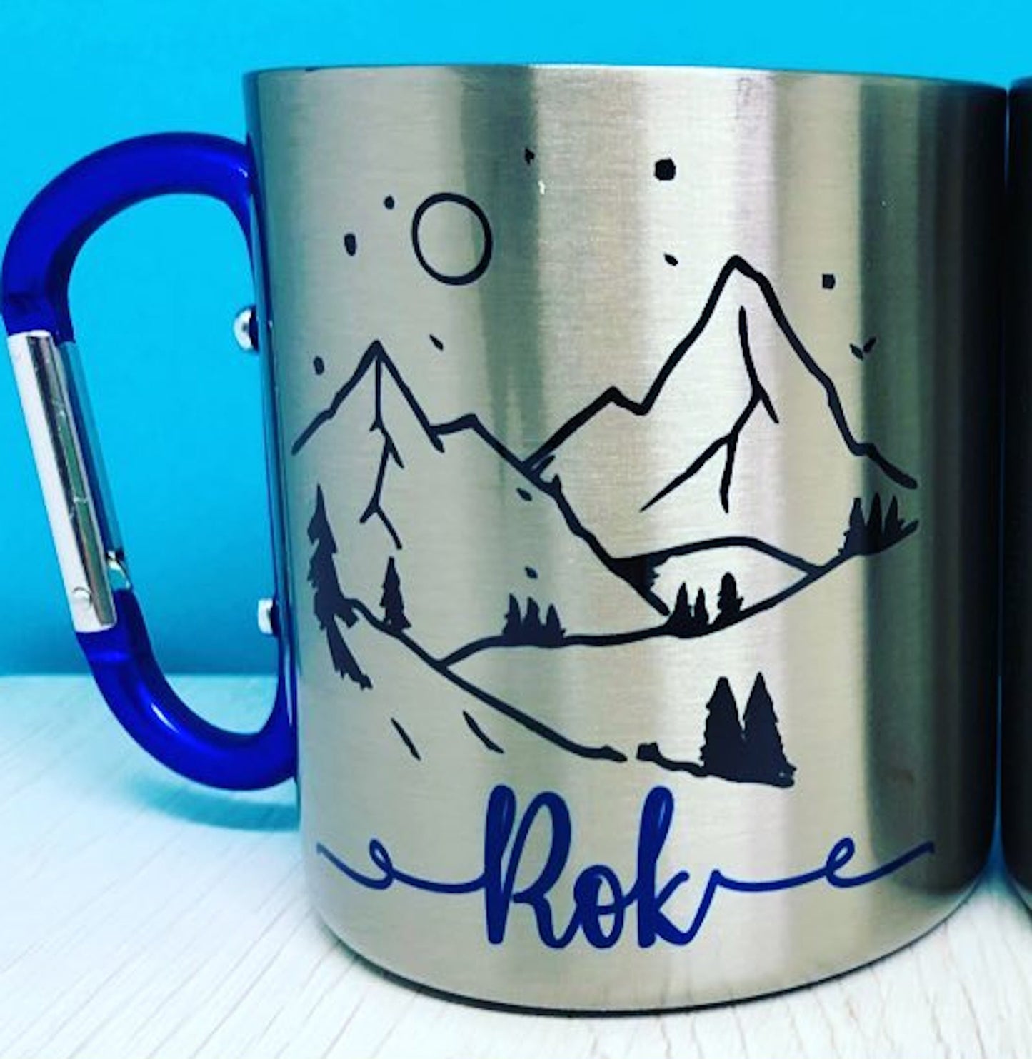 Berg - Personalisierte Metallbecher mit Karabinerhaken