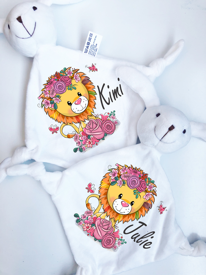 Personalisiertes BABY KUSCHELTIER-Blumen Löwe-Design.